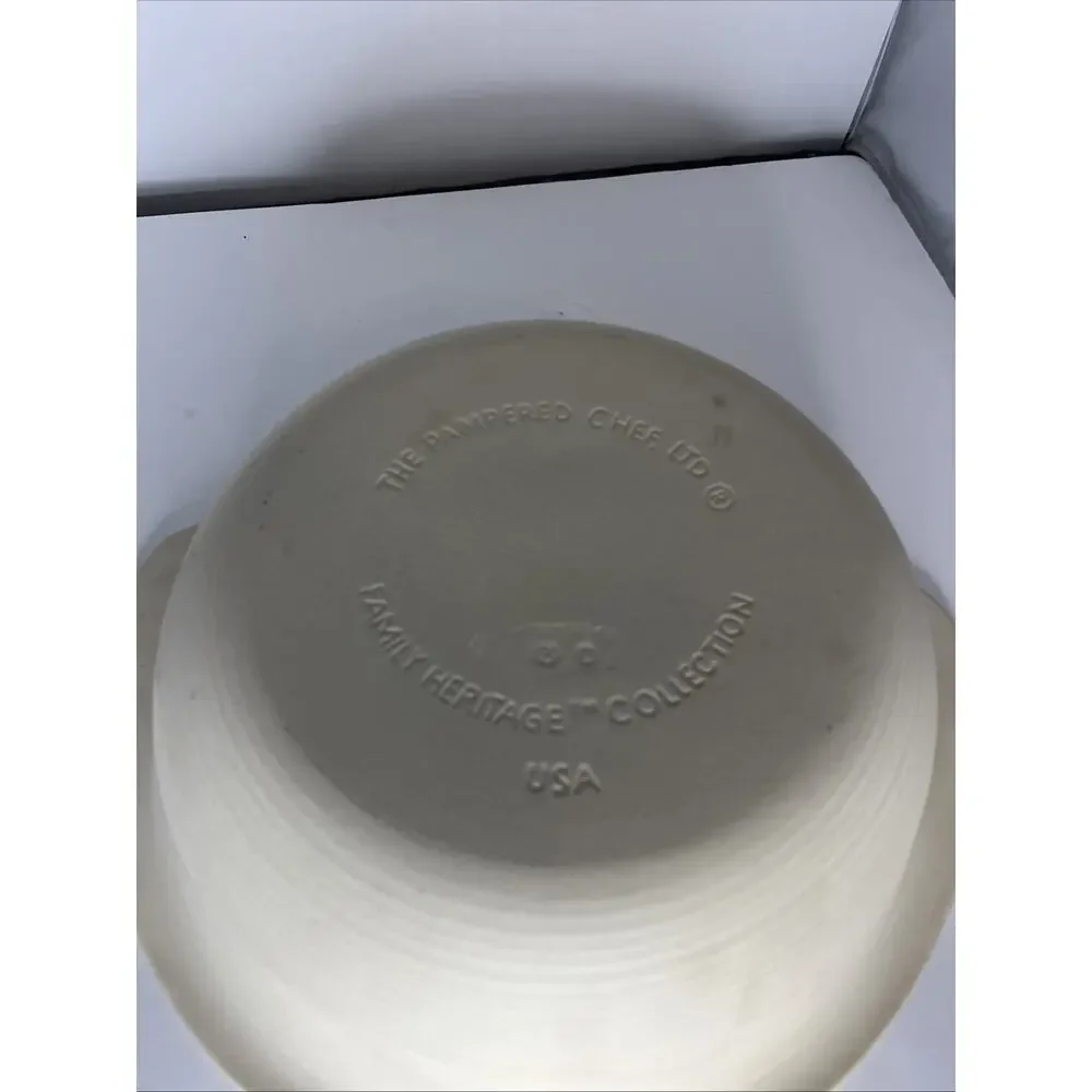 Pampered Chef Stoneware 12